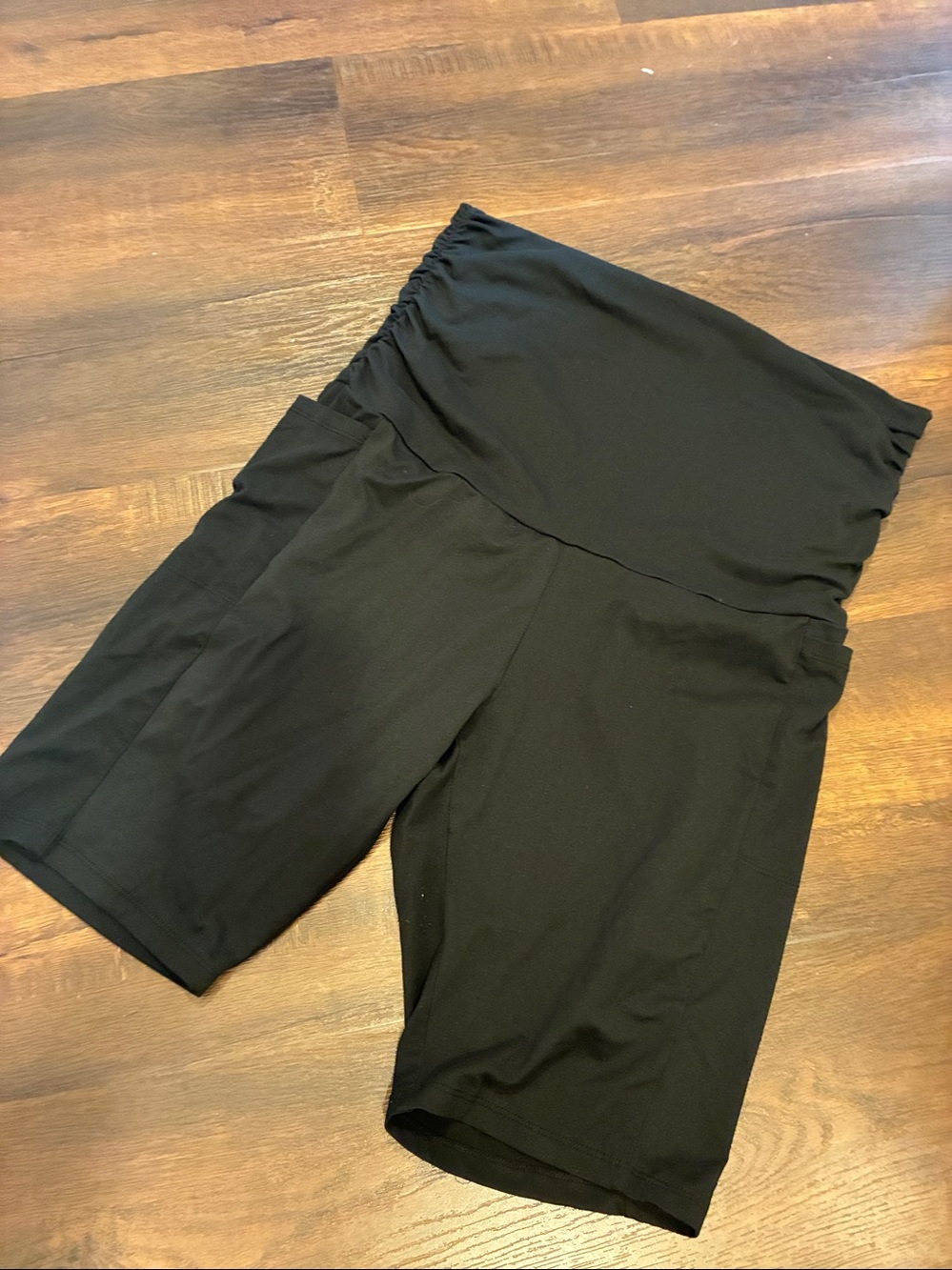 High-Waist Black Maternity Biker Shorts pockets SZ XL - Picture 1 of 7
